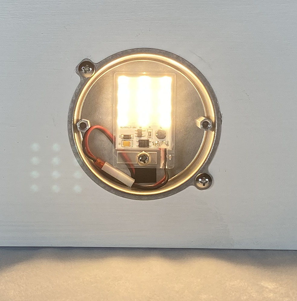 housing for square face plates