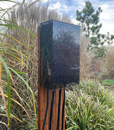 SMART HUB protective cover - installed on hub