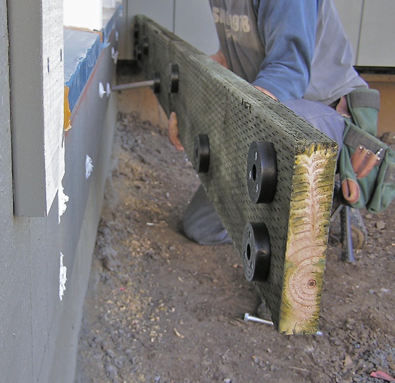Deck2Wall in use