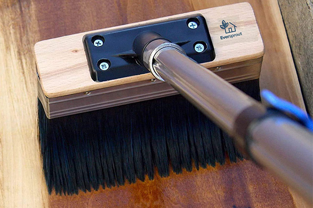 Eversprout Goliath Deck Brush