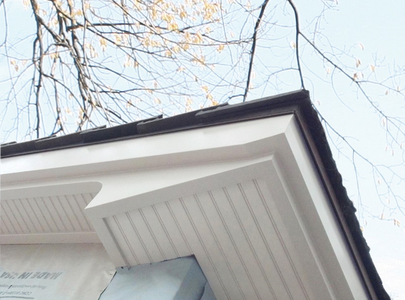 WindsorONE Exterior Soffit Detail featuring Protected Tongue & Groove SPBC4.